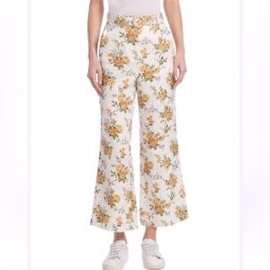 Le Lis golden floral 🌼wide leg crop size S